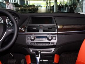 宝马(进口)  3.0T 中控仪表台总特写