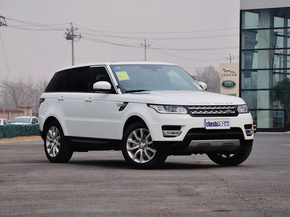 路虎 3.0T 自动 车辆右侧45度角