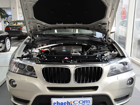 宝马(进口)  改款 2.0T 自动 发动机局部特写