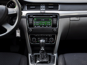 斯柯达  1.4T DSG 中控仪表台总特写