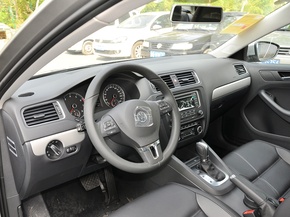 一汽-大众  1.4TSI 自动 中控台左侧