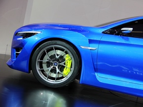 斯巴鲁  2.5T 手动