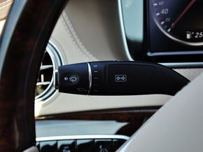 奔驰(进口)  S400L 3.5L AT 方向盘左侧控制杆