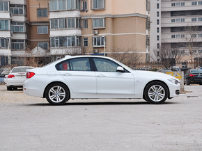 宝马(进口)  328i 车辆正右侧