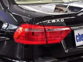 上海大众  改款 1.4TSI DSG 车辆左后大灯45度视角