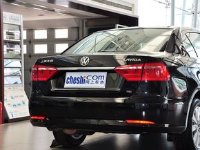 上海大众 改款 1.4TSI 手动 车辆尾部特写