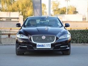 捷豹  XJL 3.0 SC 车头正面视角