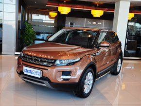 路虎 2.0T 车辆左前45度视角