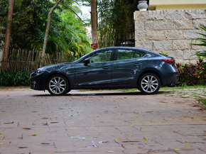 长安马自达  Axela昂克赛拉