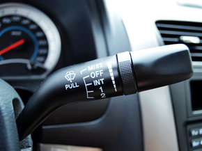 一汽奔腾  1.6L 手动