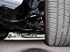 北京汽车(绅宝)  1.5L 手动 前悬架特写