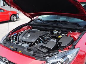 长安马自达  三厢 1.5L 自动 发动机主体特写