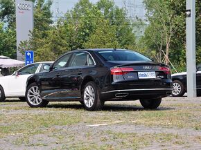 奥迪(进口) 45 TFSI 车辆左后45度视角