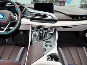 BMW i 1.5T 自动 中控仪表台总特写