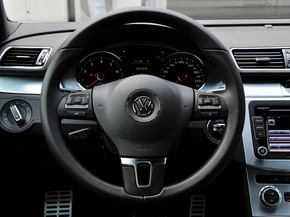 一汽-大众  1.8TSI 方向盘整体