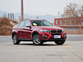 宝马(进口)  xDrive35i 车辆右侧45度角