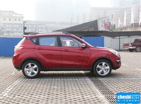 長安乘用車  1.6L 自動 車輛正右側