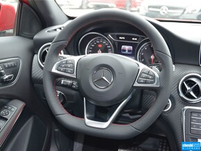 奔驰(进口)  A200 方向盘