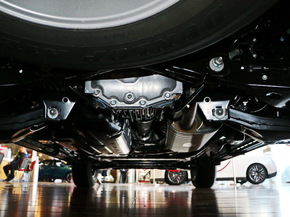 日产(进口) 5.6L 底盘