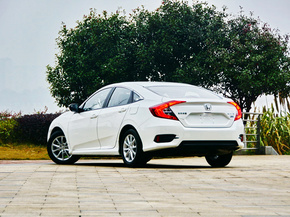 东风本田 180TURBO 左后正45度