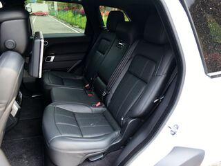 路虎   第二排座椅