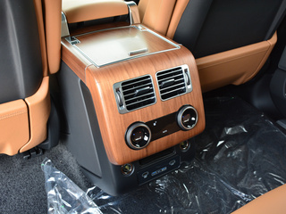 路虎  5.0 V8 SC AB