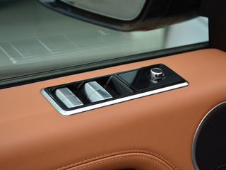 路虎  5.0 V8 SC AB