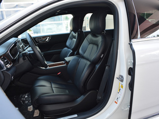 林肯 2.0T 前排座椅