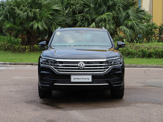 大众(进口)  3.0TSI 正前