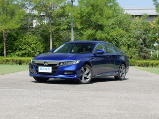 广汽本田  260TURBO 旗舰版 左前正45度