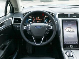 长安福特  EcoBoost 200 方向盘