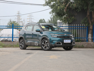 东风雪铁龙  400THP 右前正45度