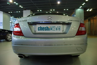 奔驰 新C级 后脸 