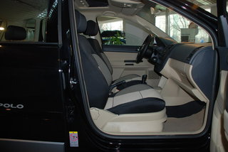 大众(上汽) Cross Polo 副驾驶席座椅 