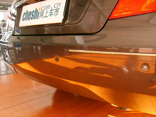 别克 君越 2008款 倒车雷达 