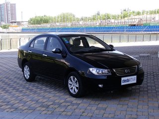2010款 1.5L 手动 铂尊版精钻型 2010款 1.5L 手动 铂尊版精钻型