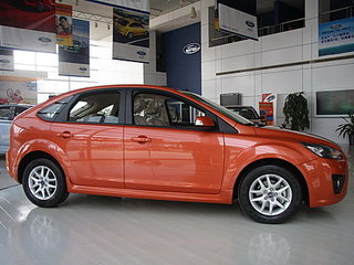 长安福特 福克斯-两厢 2009款