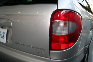 克莱斯勒 大捷龙grand voyager 右尾灯部分 