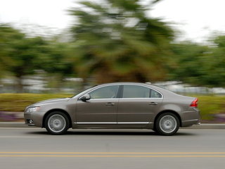 2010款 2.5T CVT 智尚版 2010款 2.5T CVT 智尚版