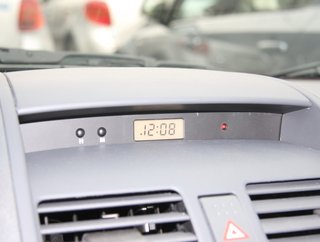 长安铃木 天语SX4-三厢 超值版 2010款中控局部