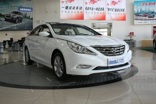 【第八代索纳塔 2.0 LUX AT至尊版2011款报价