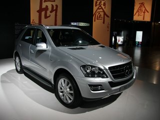 2010款 ML300 3.5L 4MATIC 5座 2010款 ML300 3.5L 4MATIC 5座