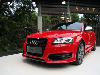 奥迪S3 奥迪S3