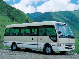 2005款 4.1L 手动 豪华型柴油23座 2005款 4.1L 手动 豪华型柴油23座