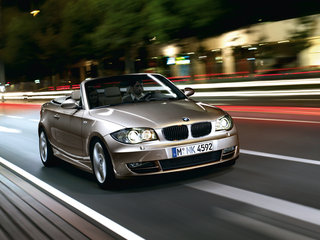 2011款 120i 2.0L 敞篷轿跑车 2011款 120i 2.0L 敞篷轿跑车