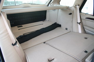 德国宝马 X5 放倒方式 