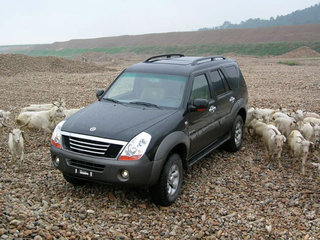 2010款 2.0L 手动 高配 5座 2010款 2.0L 手动 高配 5座