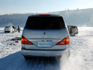 韩国双龙 路帝RODIUS