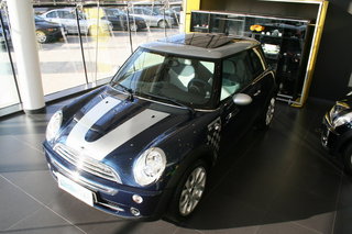 Mini MINI COOPER 左前45度俯视 