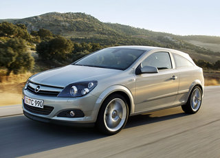 2010款 雅特Astra 1.8 GTC GTC全景风挡版5座 2010款 雅特Astra 1.8 GTC GTC全景风挡版5座